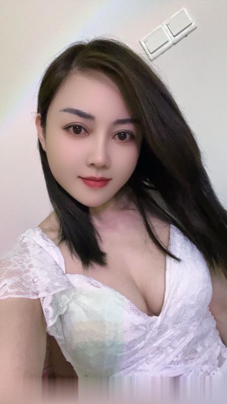 布吉美胸少妇-2.jpg