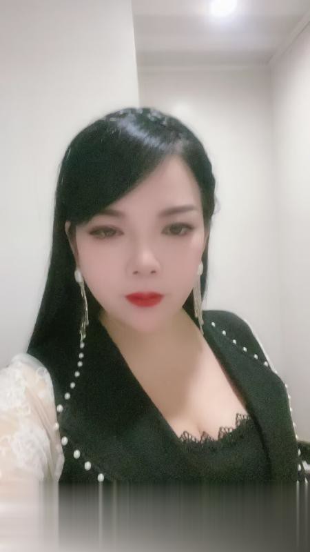 江苏-南京浦口大胸少妇-1.jpg